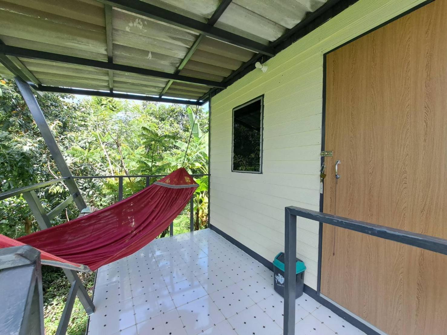 Neeno Hut Koh Chang Værelse billede